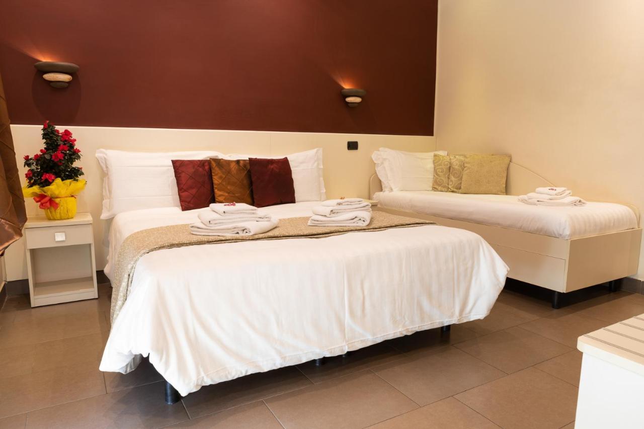 Il Piccolo Piacenza Hotel Exterior photo